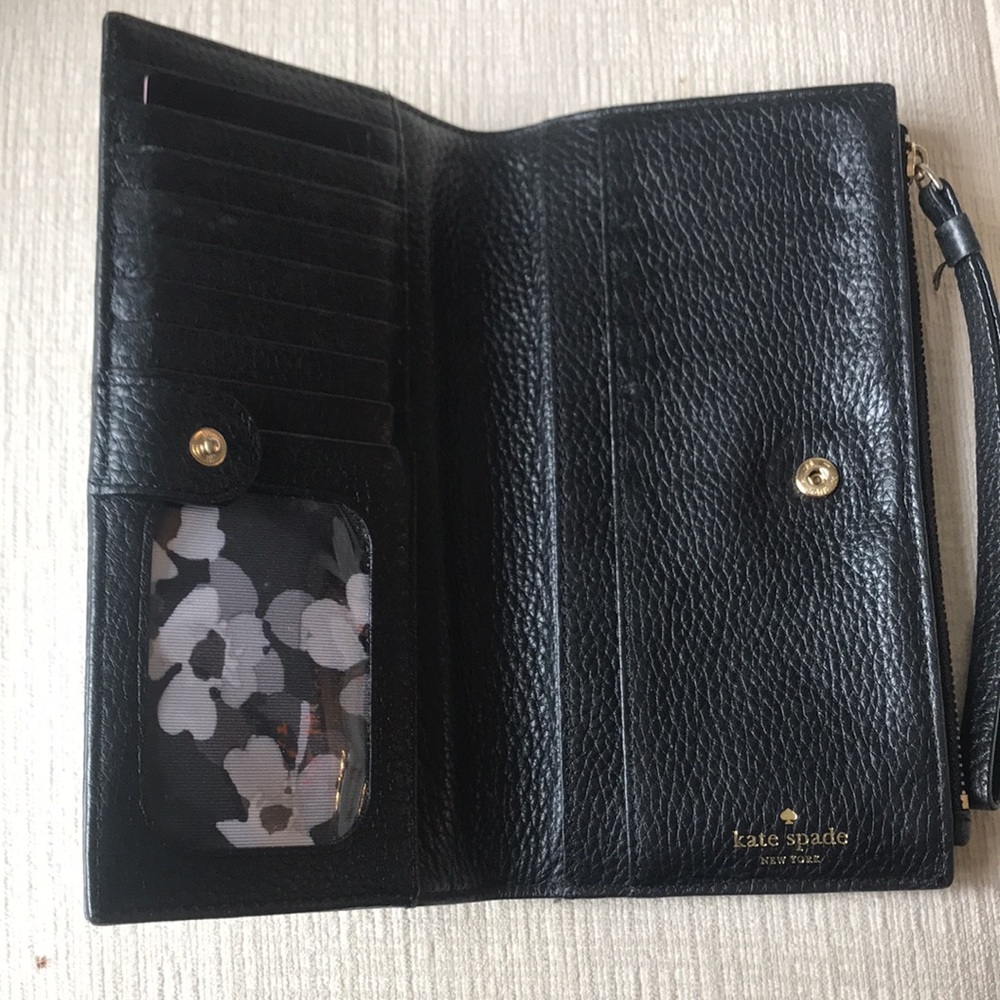 Wristlet - Picture 2 of 2